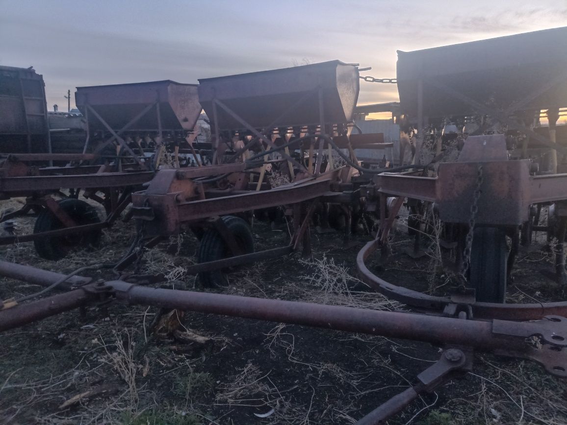 Продам сеялки СТС-6-12 в рабочем состоянии