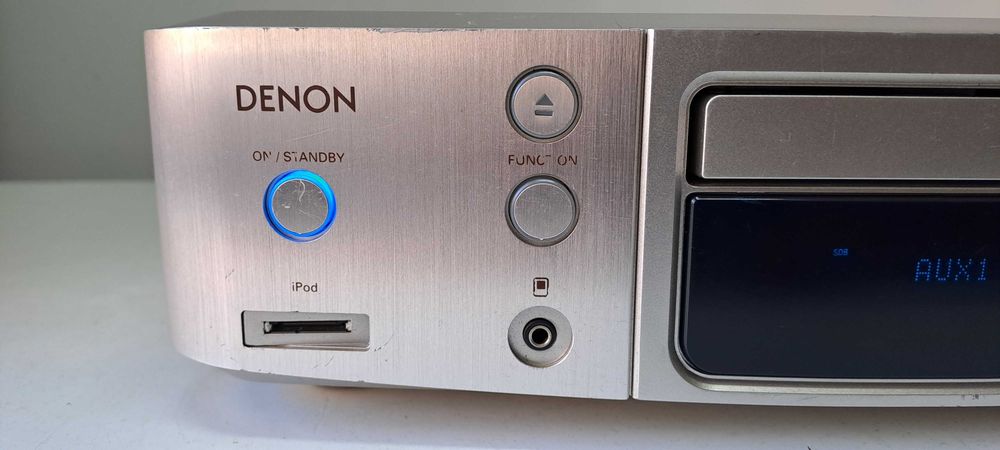 Denon RCD S 81 amplificator 100 W cu CD si tuner