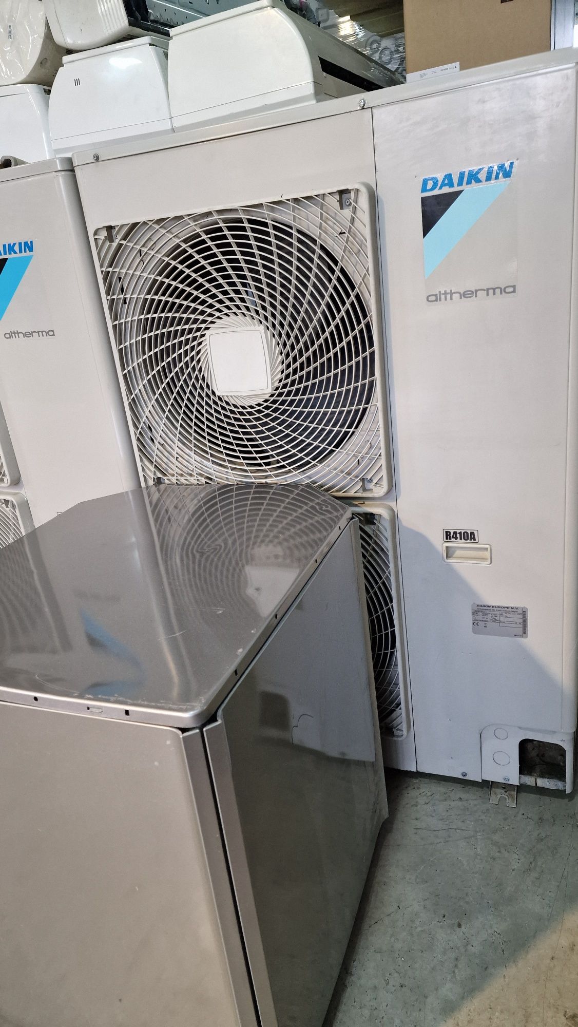 Daikin Altherma високотемпературна термопомпа 16kw въздух-вода  отличн