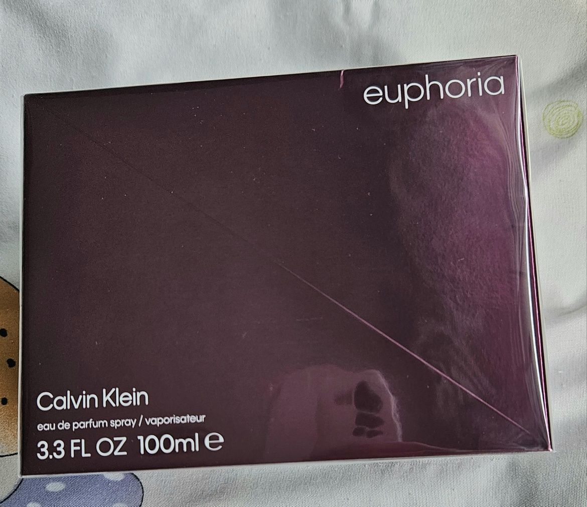 Оригинален парфюм EUPHORIA на Calvin Clein  60 ml.110 лв.
