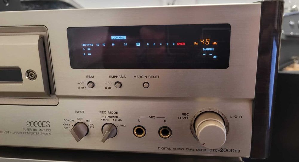 DAT SONY DTC-2000ES Swoboda 2 mod foarte rar, dac premium, accesorii