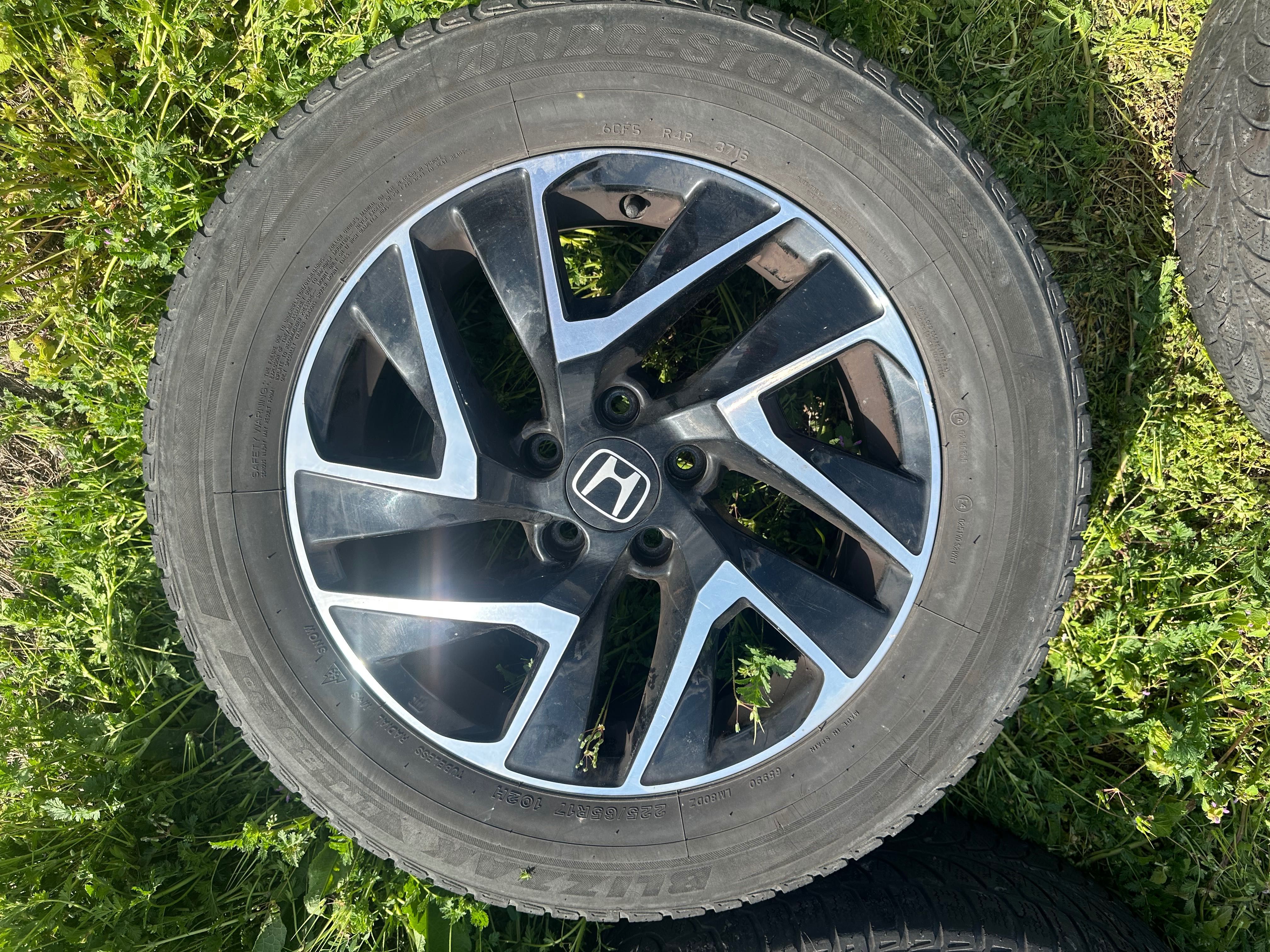 Гуми+Джанти - Внос от Франция - 17ки от Honda CRV 2014г - Executive