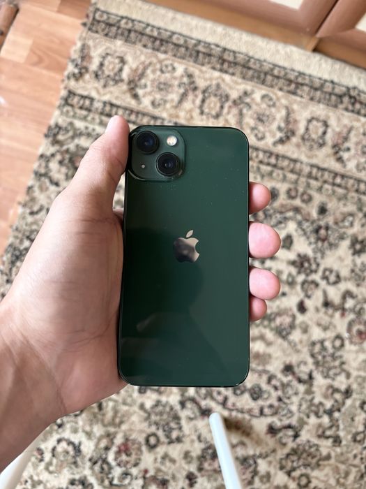 Продаю Айфон 13 128гб