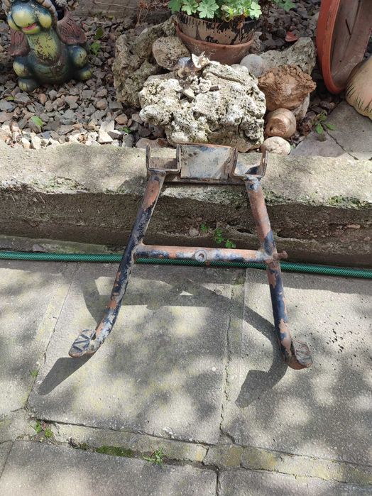 Централна стойка Honda Xrv650 Rd-03