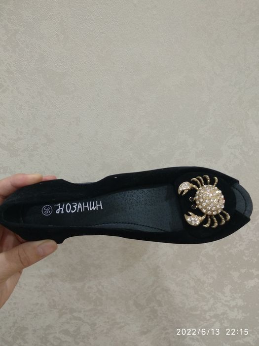 Продам новую обувь