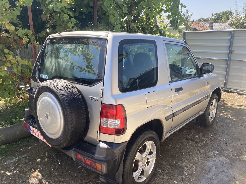 Usa dreapta haion Mitsubishi Pajero Pinin shogun 1.8Gdi 2001