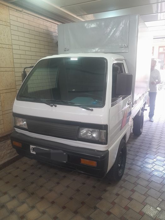 Labo sotiladi srochna