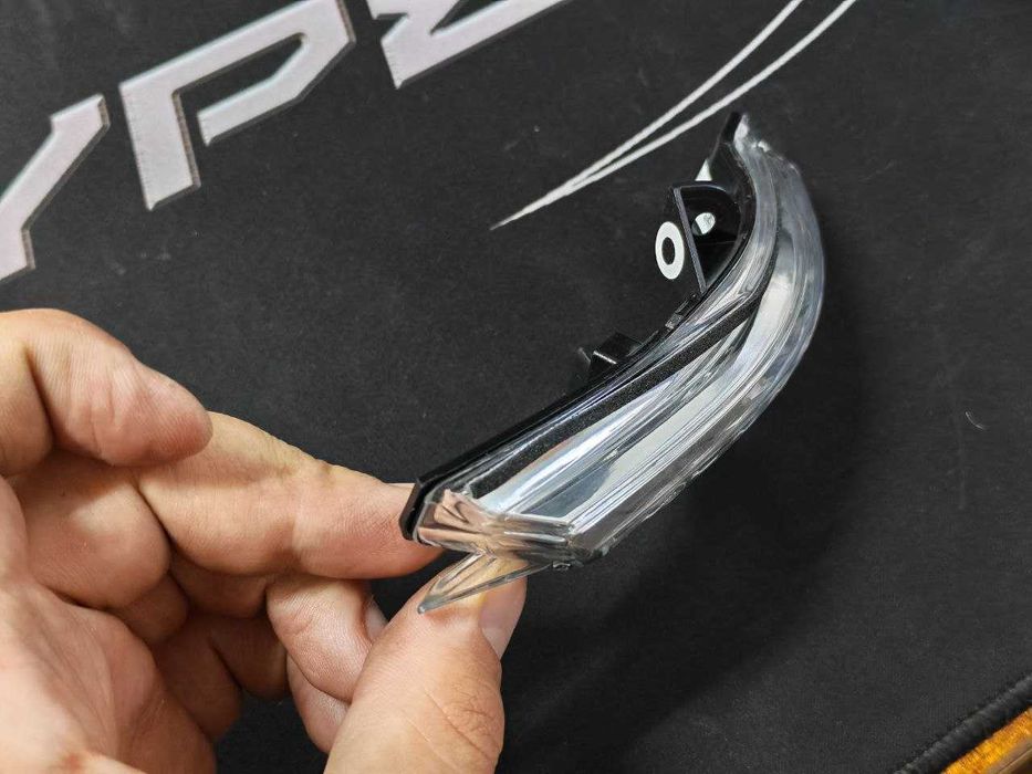 Поворотник зеркала Chevrolet Malibu. Новый/ Povorotnik ko‘zgu