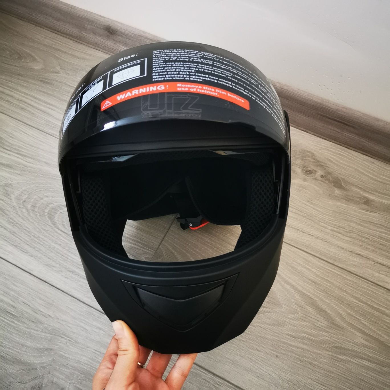 Каска Orz Helmets за мотор