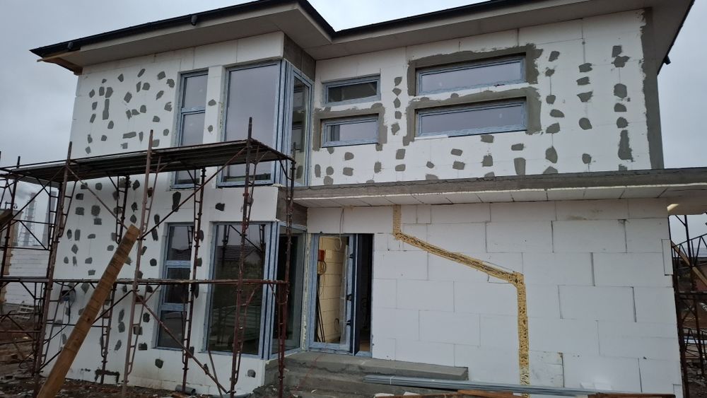 Termopane, uși de garaj, balustrade de sticlă