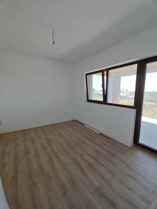 Inchiriez Casa 5 Camere Otopeni,Odai