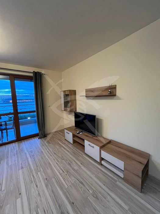 Тристаен апартамент под наем в Христо Смирненски  11145201