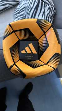 Футболна топка Adidas Conti Club