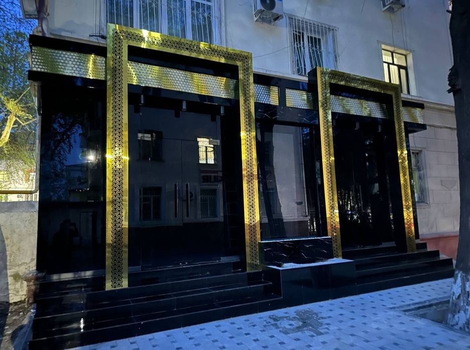 Свой офис в центре Шота Руставели 56 КВ/м