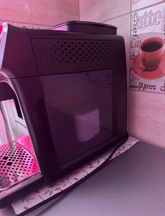 Espressor Philips 5500 series LatteGo