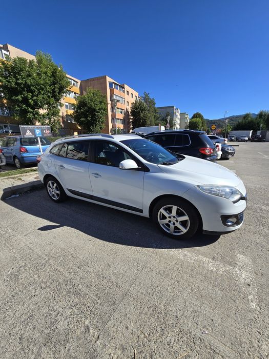 Vând Renault megane 3