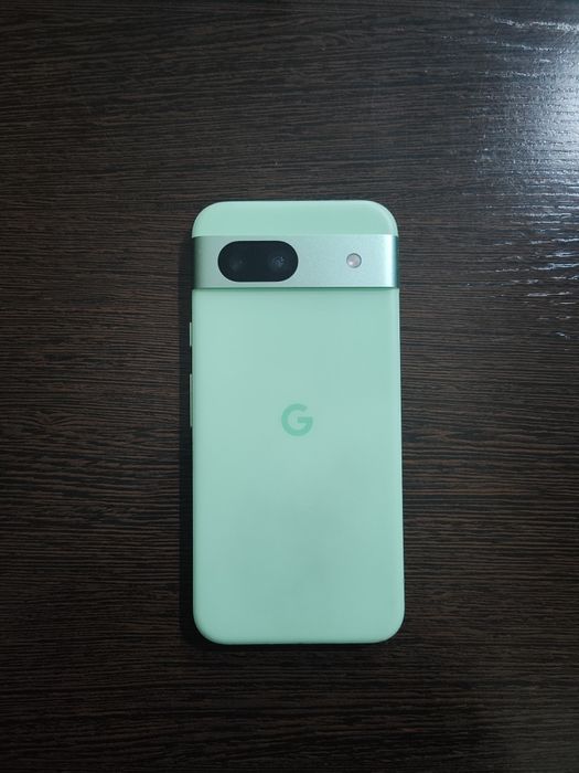 Продам google pixel 8a 128gb в хорошем состоянии