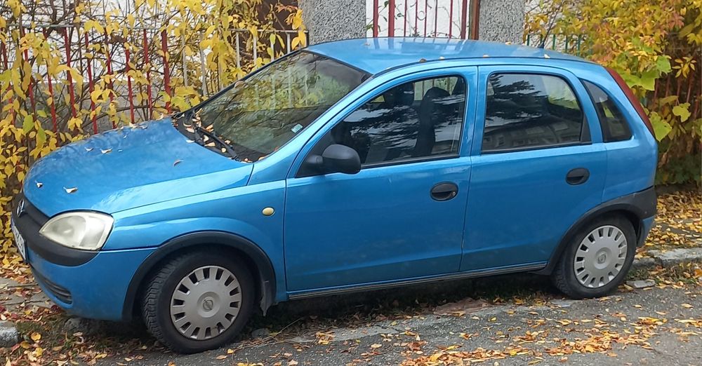 Opel Corsa 1.0 Бензин