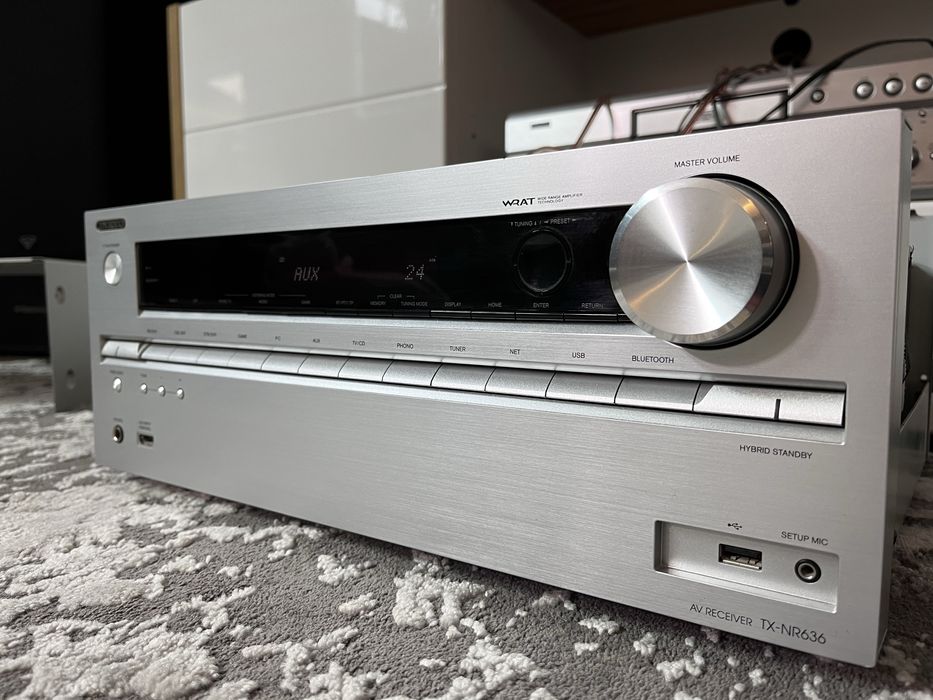 Onkyo TX-NR636 Много запазен!