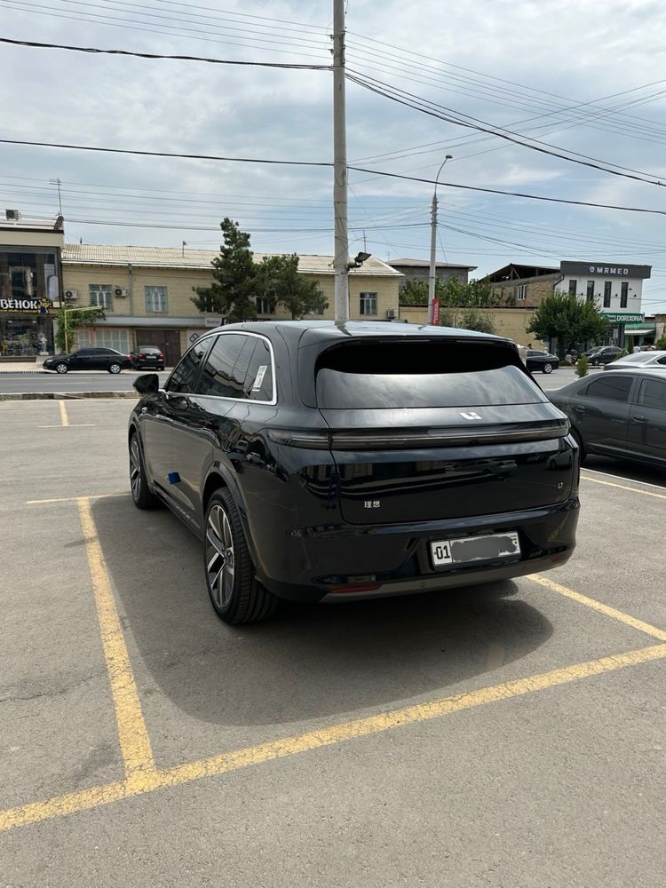 LI 7 Maxs xolati idyal