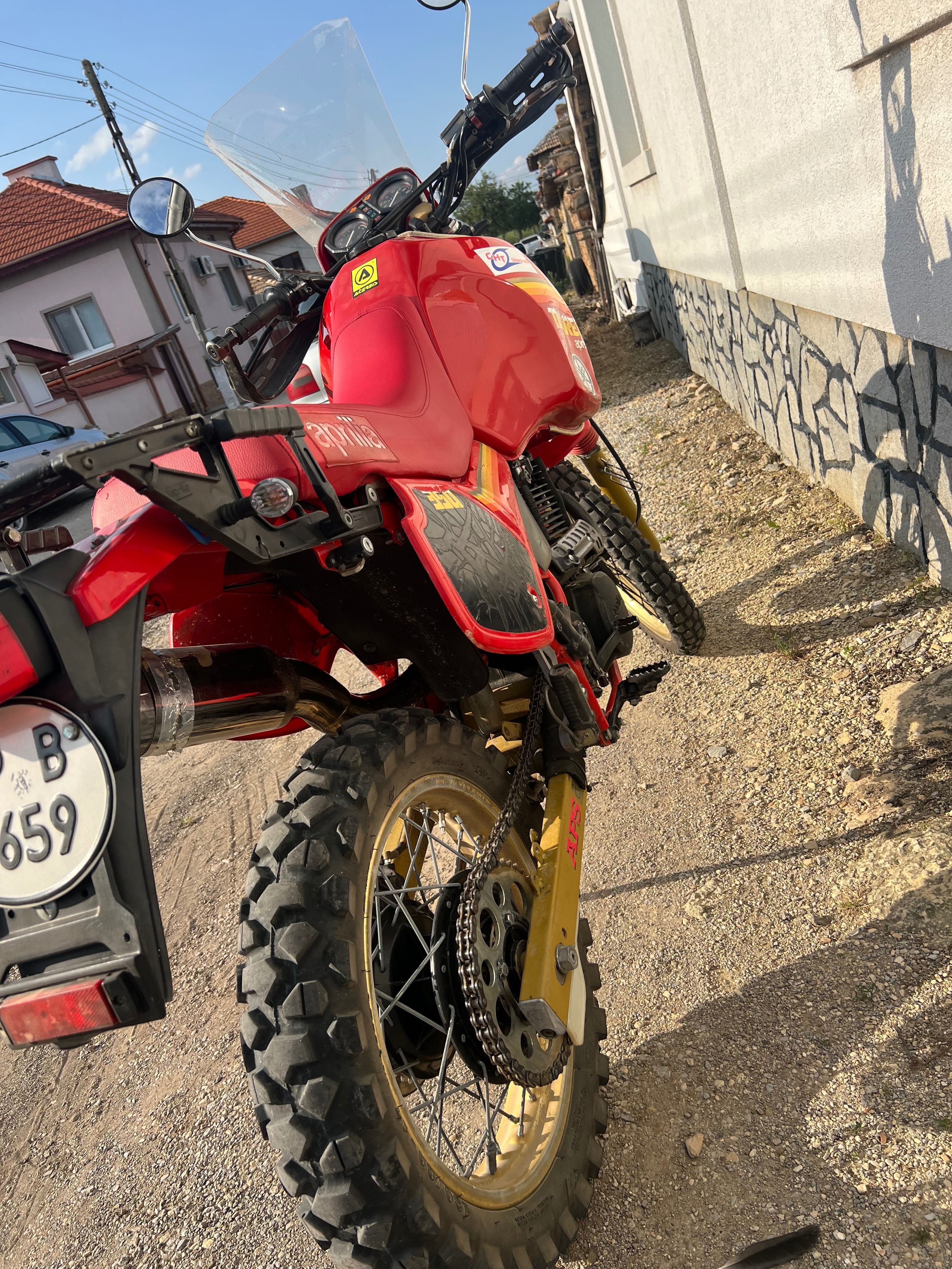 Aprilia Tuareg 350
