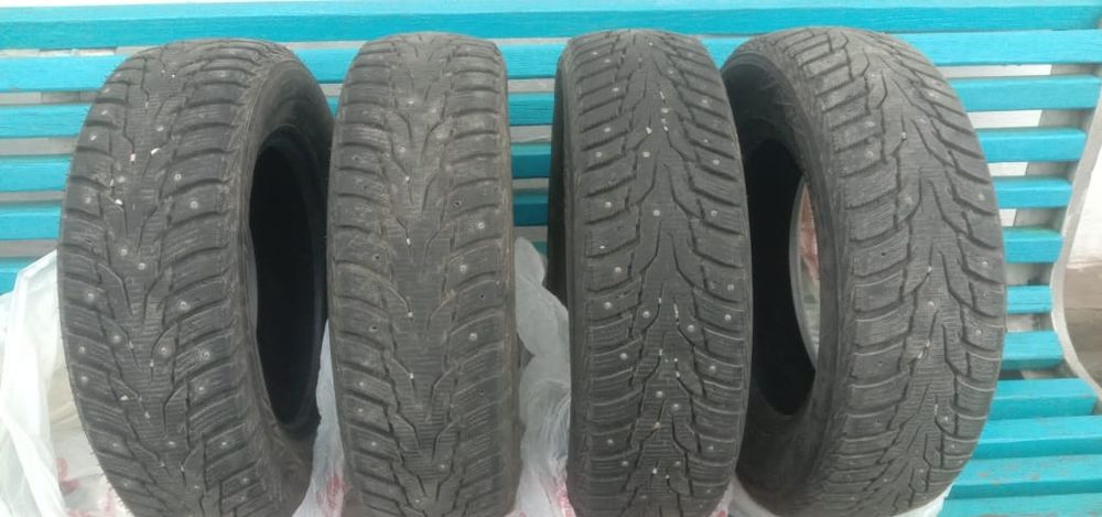 Продам зимние шины