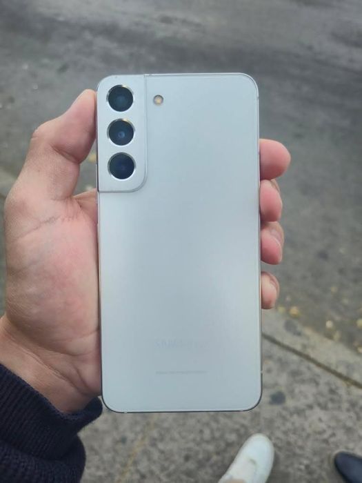 Samsung S22 256GB
