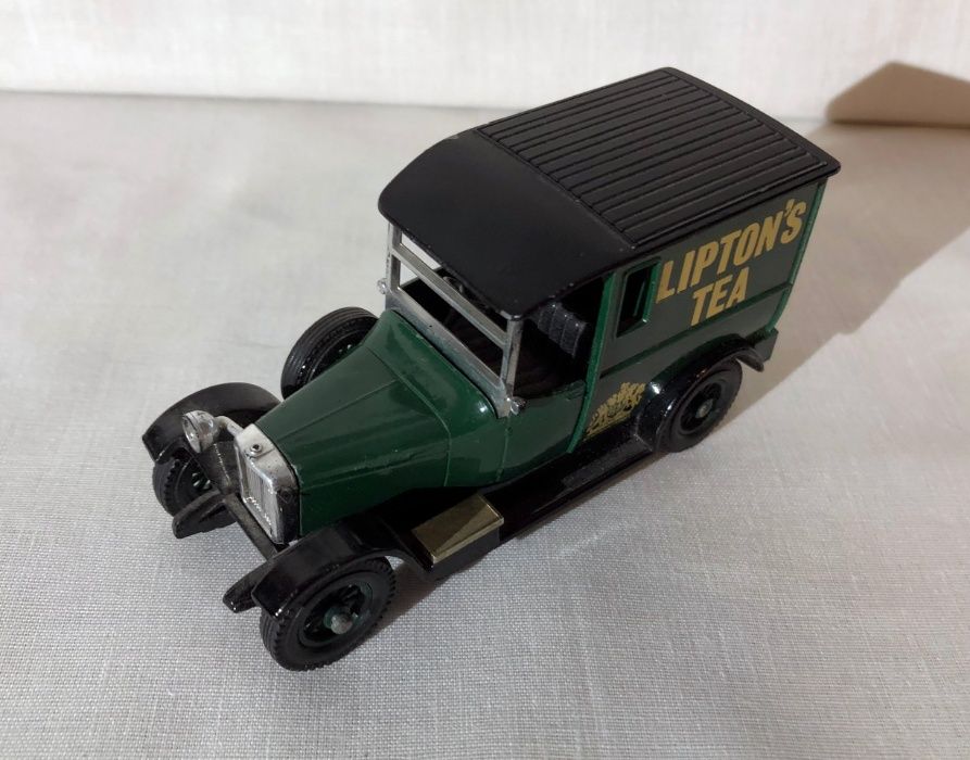 Matchbox Models of Yesteryear - Y5 1927 Talbot Van - Liptons Tea