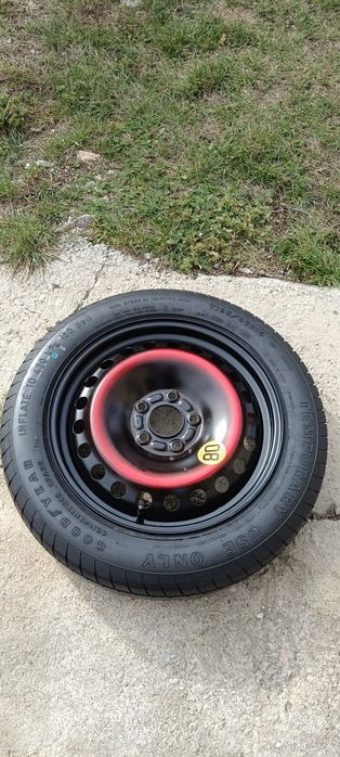 Продавам патерица - 16 цола 5х108 от Форд Мондео