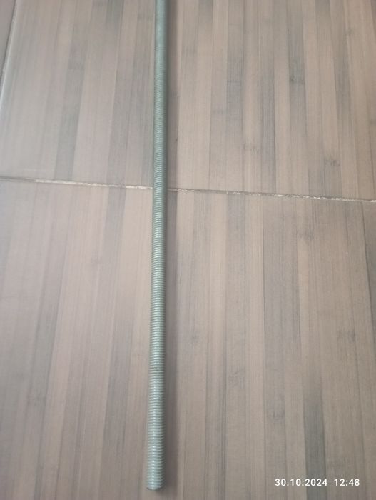 Продам резьбовая шпилька М12*1000