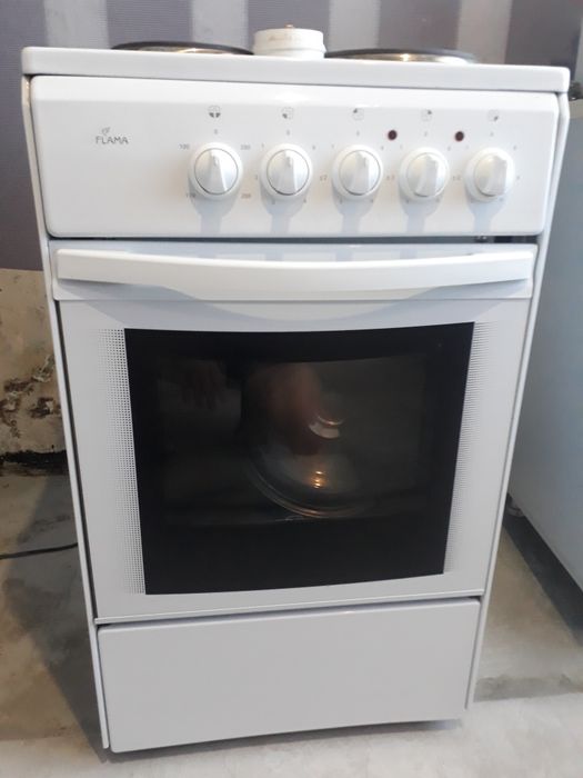 Продам электро плиту