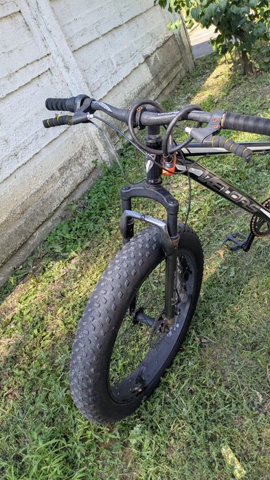 Bicicleta velors roti 26.frane fata spate 1100 Ron negociabil 07340836