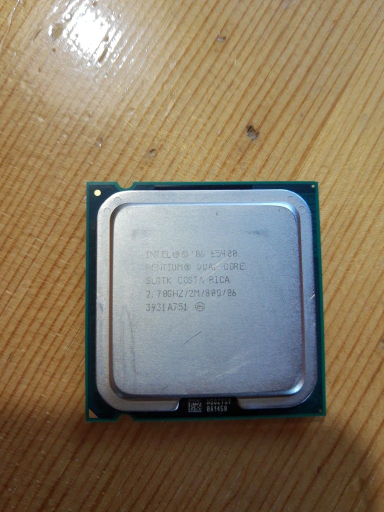 Intel pentium dual core 2.70ghz