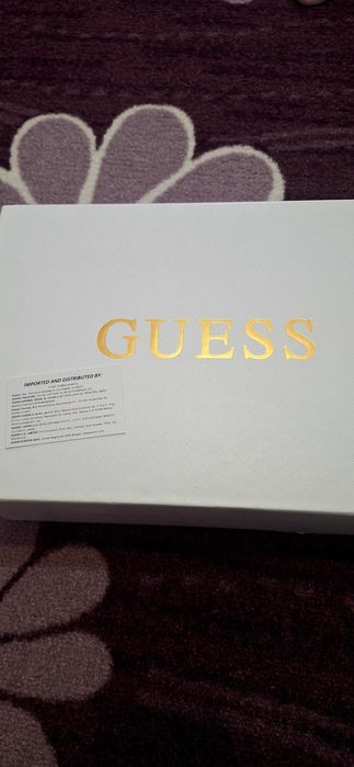 Дамски маратонки GUESS