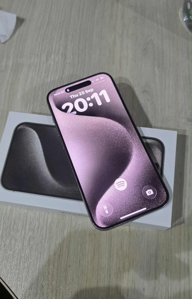 Iphone 15 pro Natural Titanium 128GB