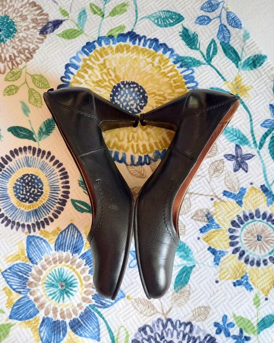 Официални черни обувки