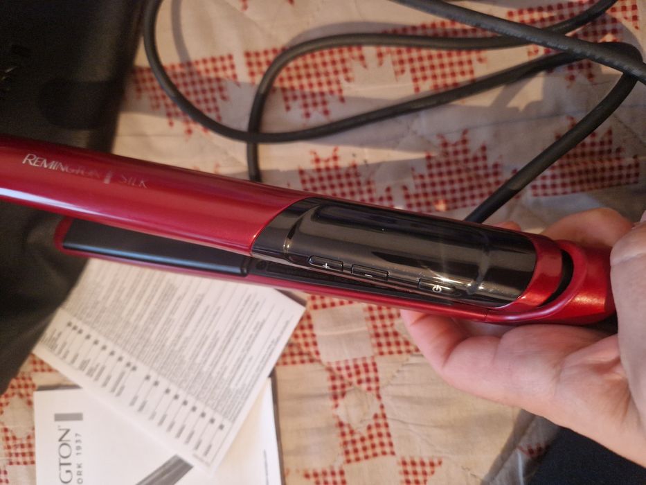 Преса за Коса Remington + подарък