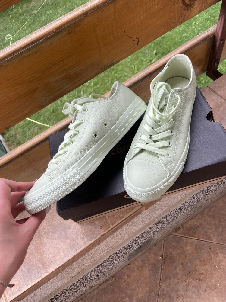 Converse два чифта - ниски и високи