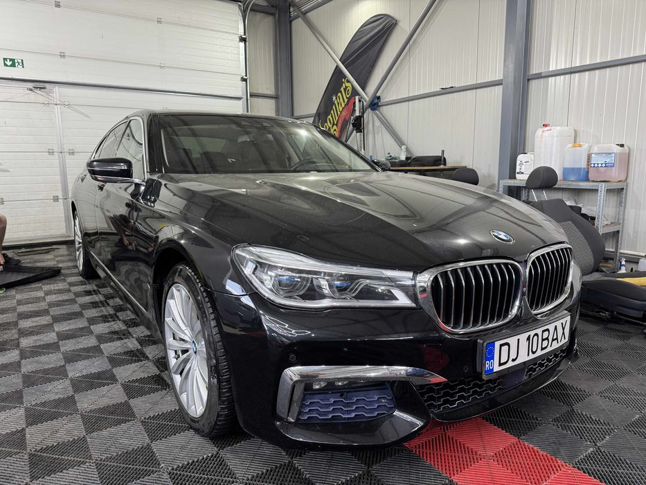 BMW 740d X Drive