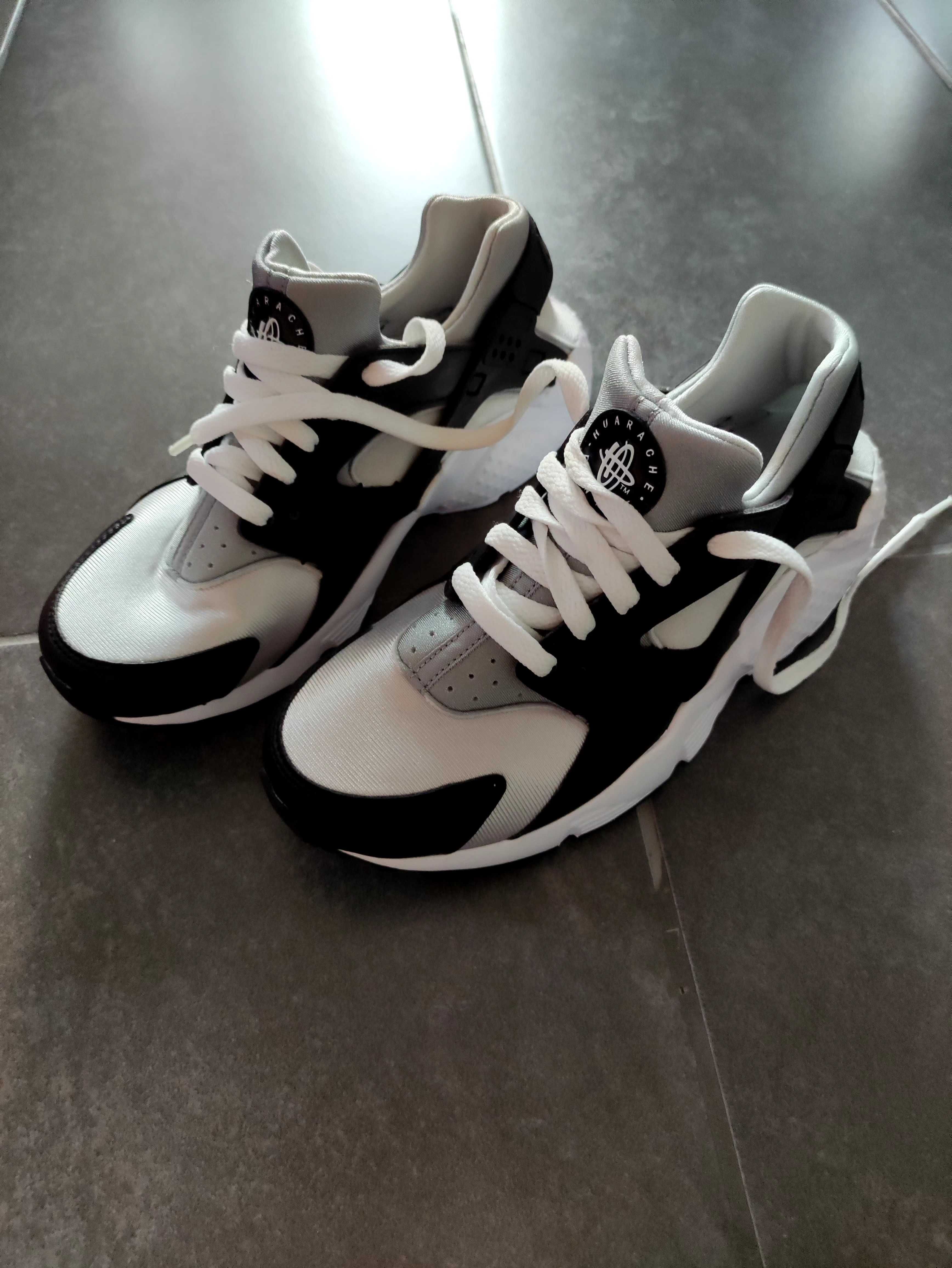 Nike Huarache Run, Нови,  размер 38.5