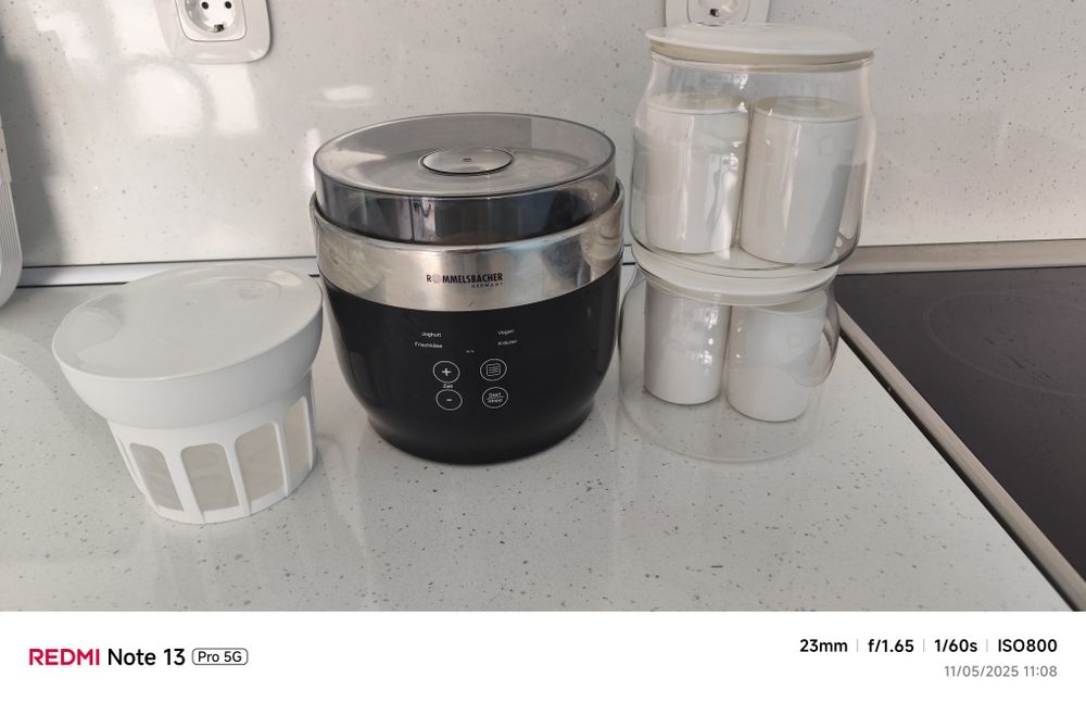 Rommelsbacher нова машина за кисело млеко