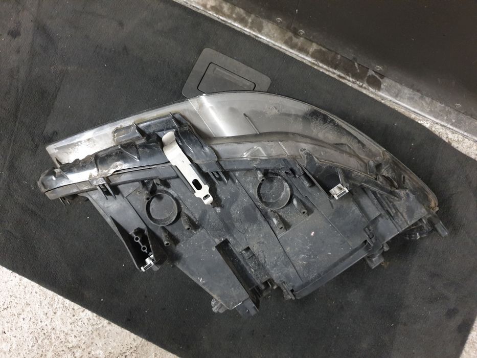 Ляв фар за бмв ф10 ф11 предш фейса