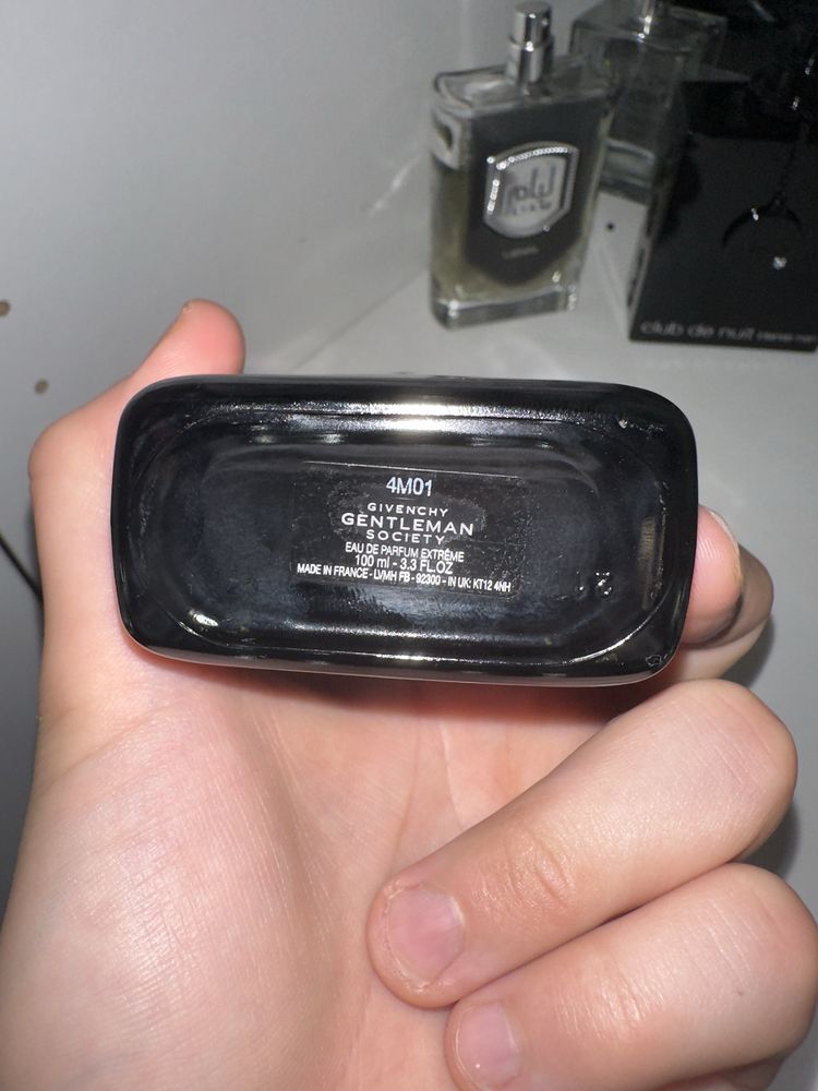 Vand Parfum Givenchy Gentleman Society Extreme 100ml