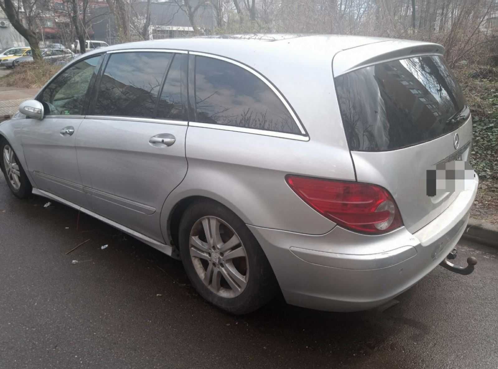 На Части Mercedes R-class W251 Мерцедес Р класа