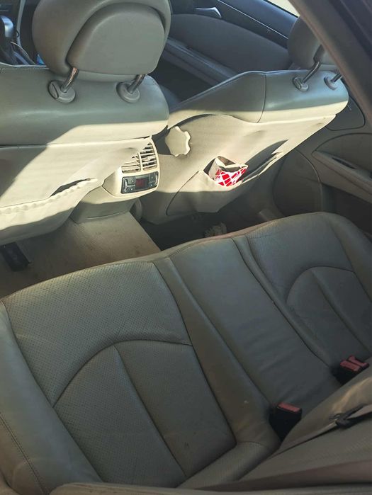 Mercedes e32 avangarde 2003 204 cai automata vand sau schimb