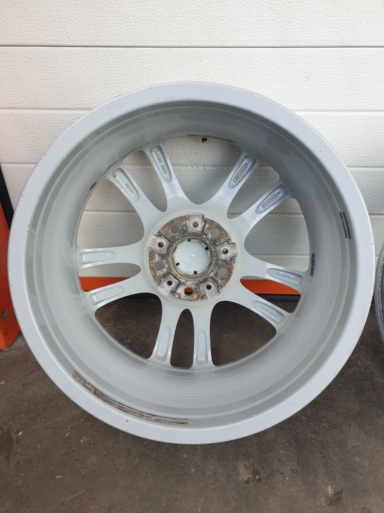 Оригинални джанти за BMW С. П. R18 5x120 ET49 8J/7.5J