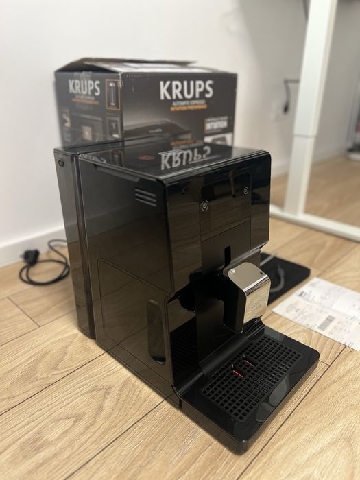 Espressor automat KRUPS Intuition Preference- pachet complet, garantie