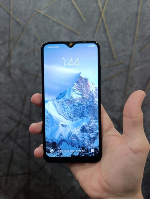 Продам Редми 8 в хорошем состоянии