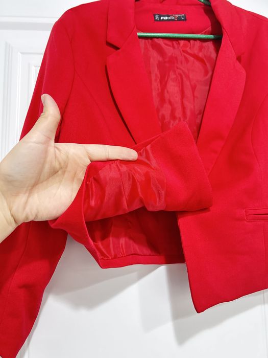 Продается пиджак и кофта