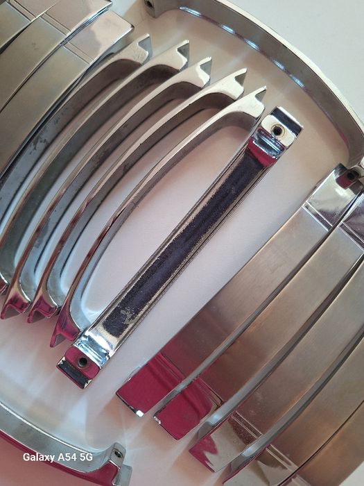 Мебелни дръжки 128мм